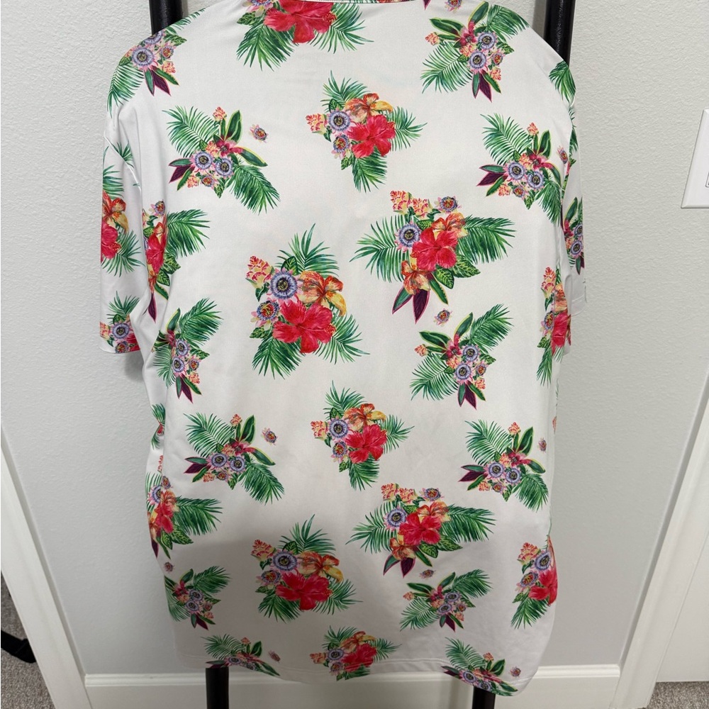 Sunday Swagger Floral Polo - Picture 4 of 4